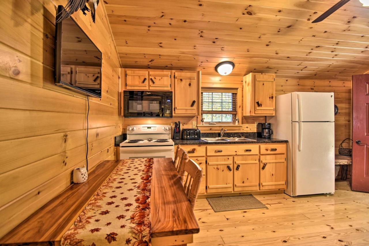 Hooah Cabin Retreat With Grill And Step-Free Access Parsons Exterior photo